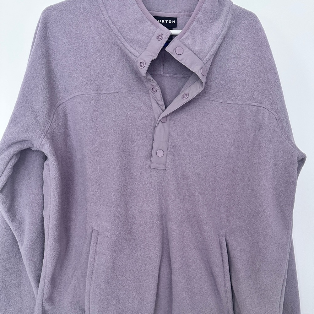 Burton Lavender Fleece Sweater nwot